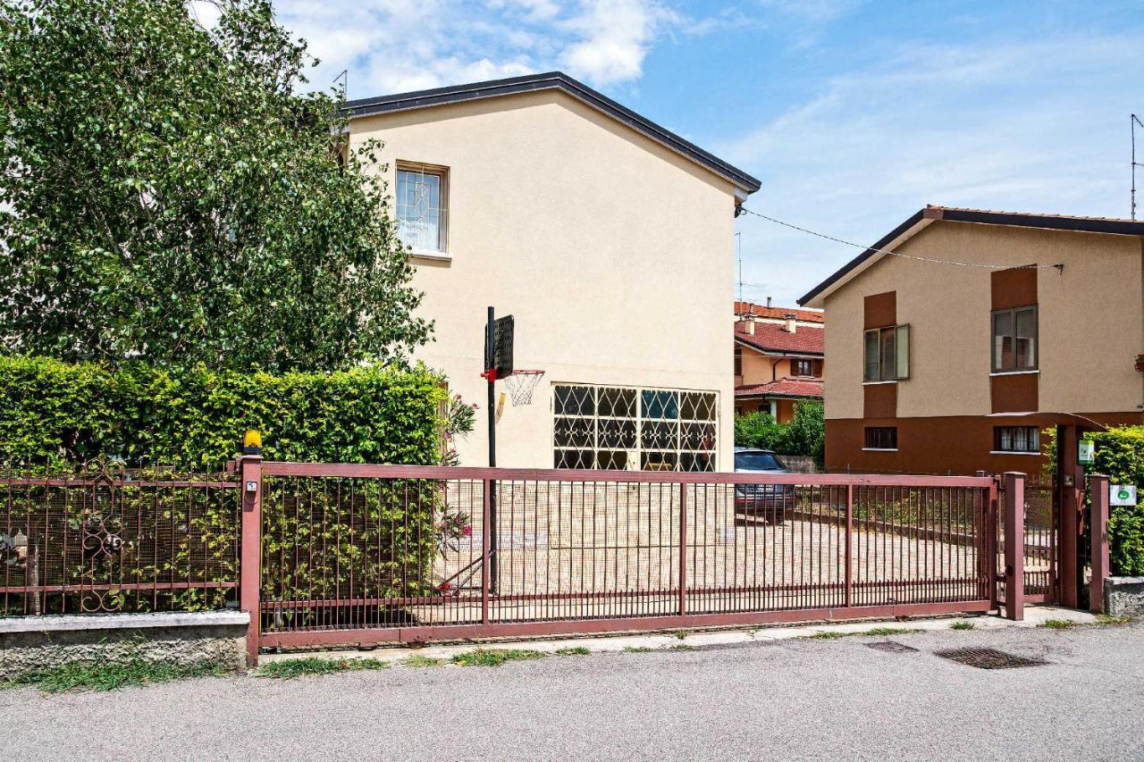 Via Verdi B&B Vago Buitenkant foto